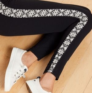 T By Talbots Leggings - Medium